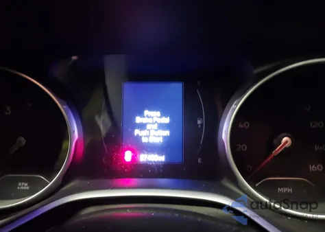 2019 Jeep Compass Latitude 4X4 из США, поврежденный, VIN 3C4NJDBBXKT846800